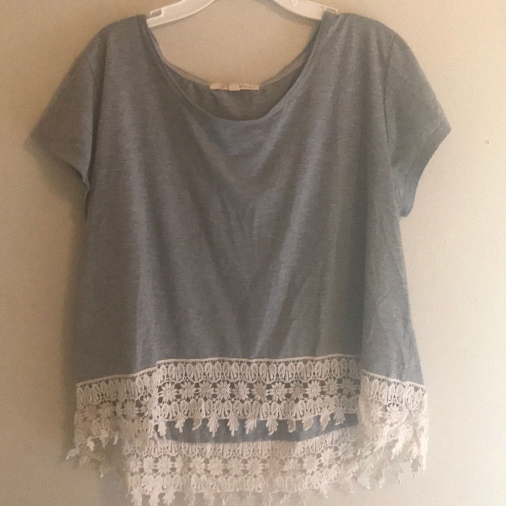 Gray Lace trimmed shirt!